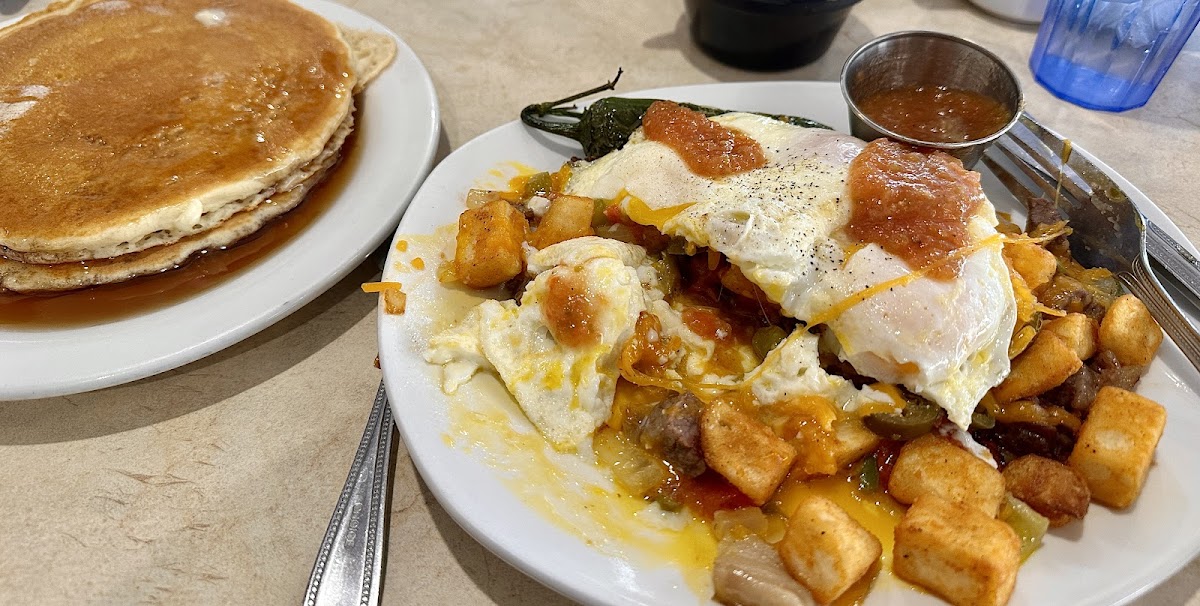 Quad Cities U.s.a. Family Restaurant-2