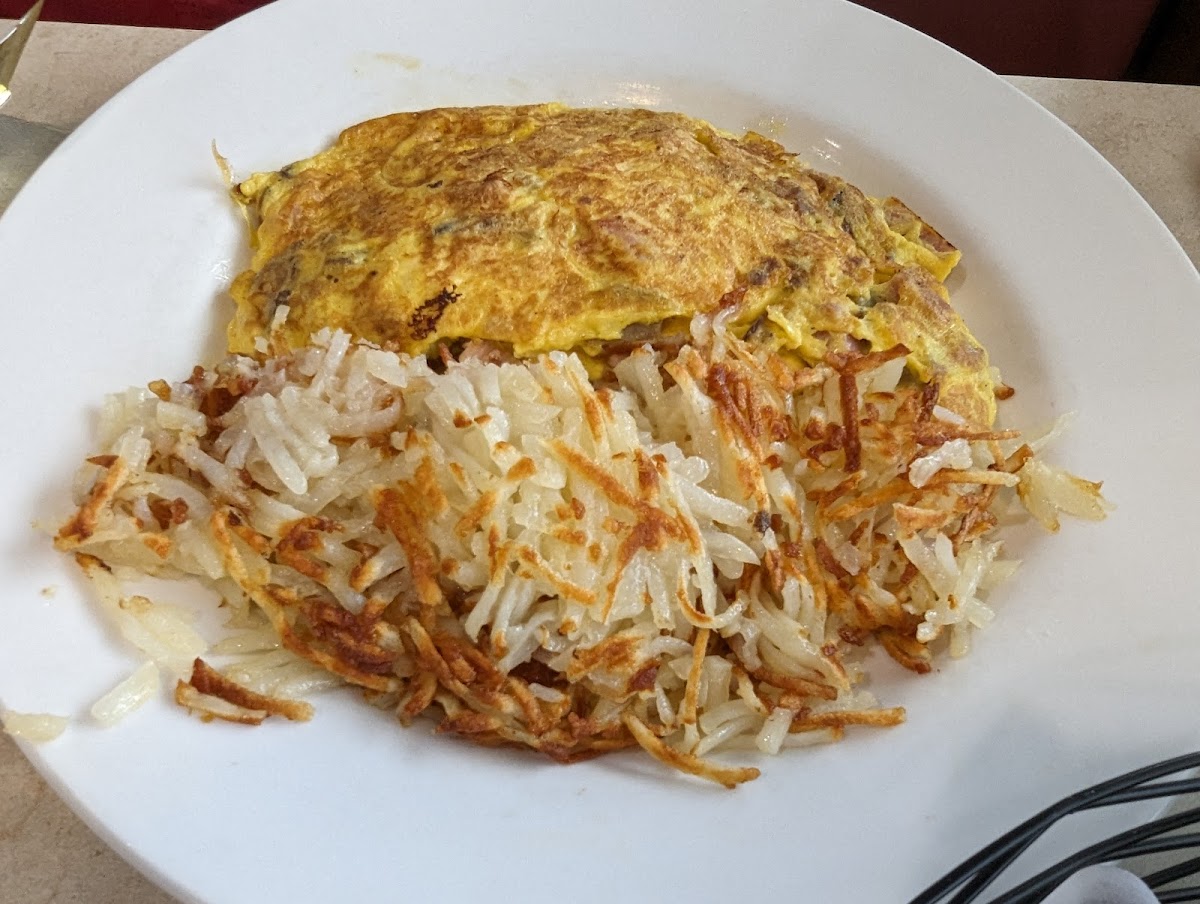 Quad Cities U.s.a. Family Restaurant-9