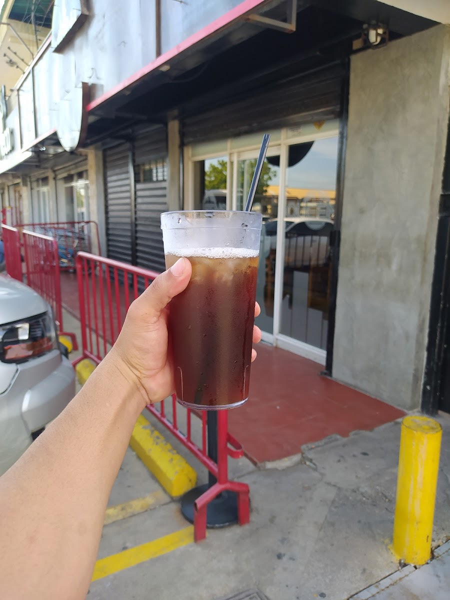 Queens Distric Restaurant-6