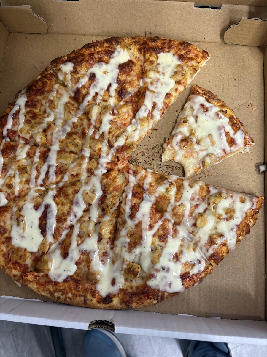 Queens Pizza & Wings-4