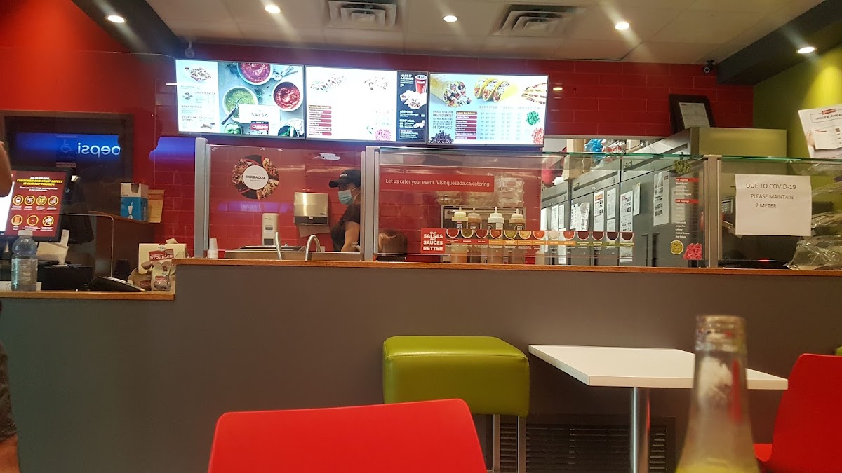 Quesada Burritos & Tacos-5