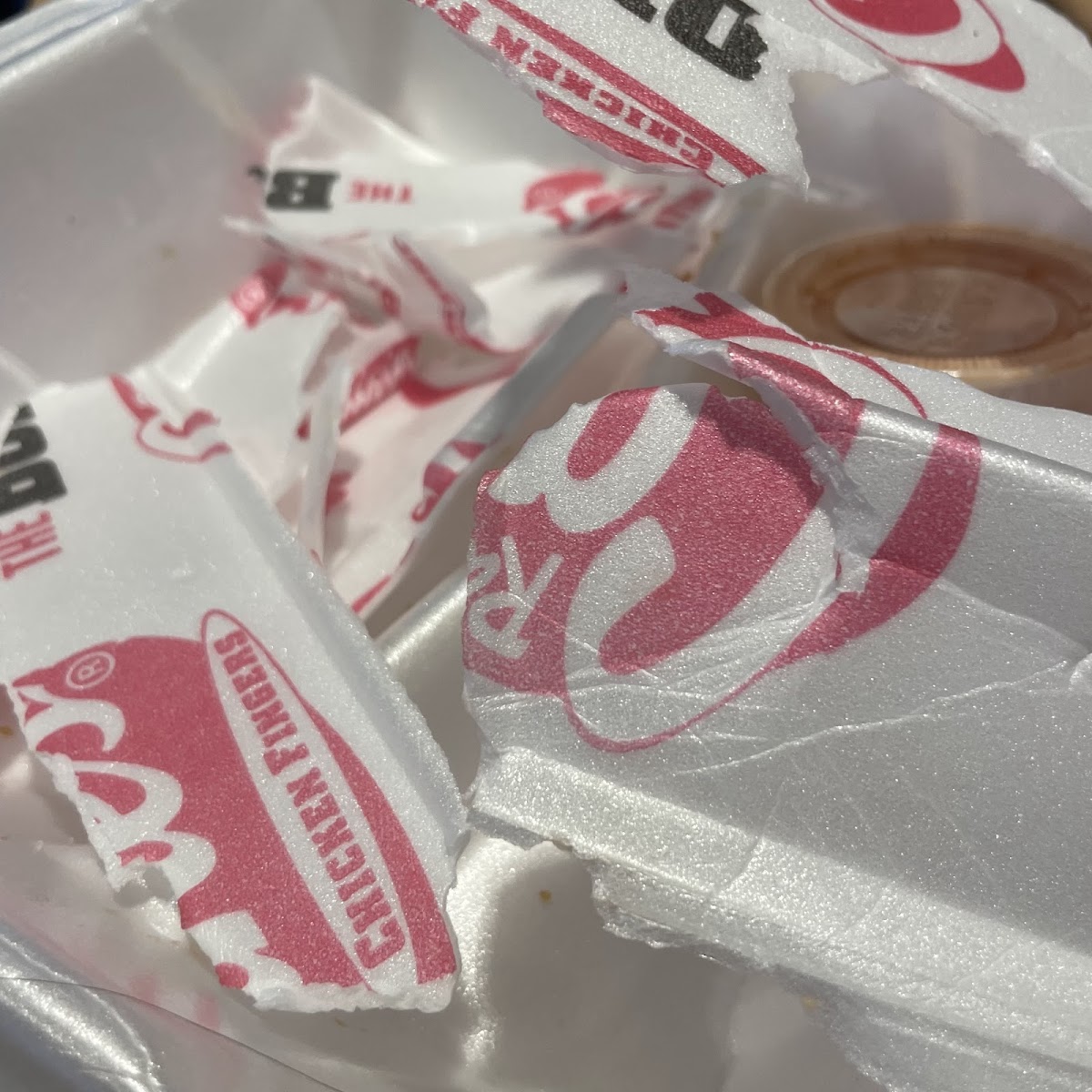 Raising Cane's Chicken Fingers-10