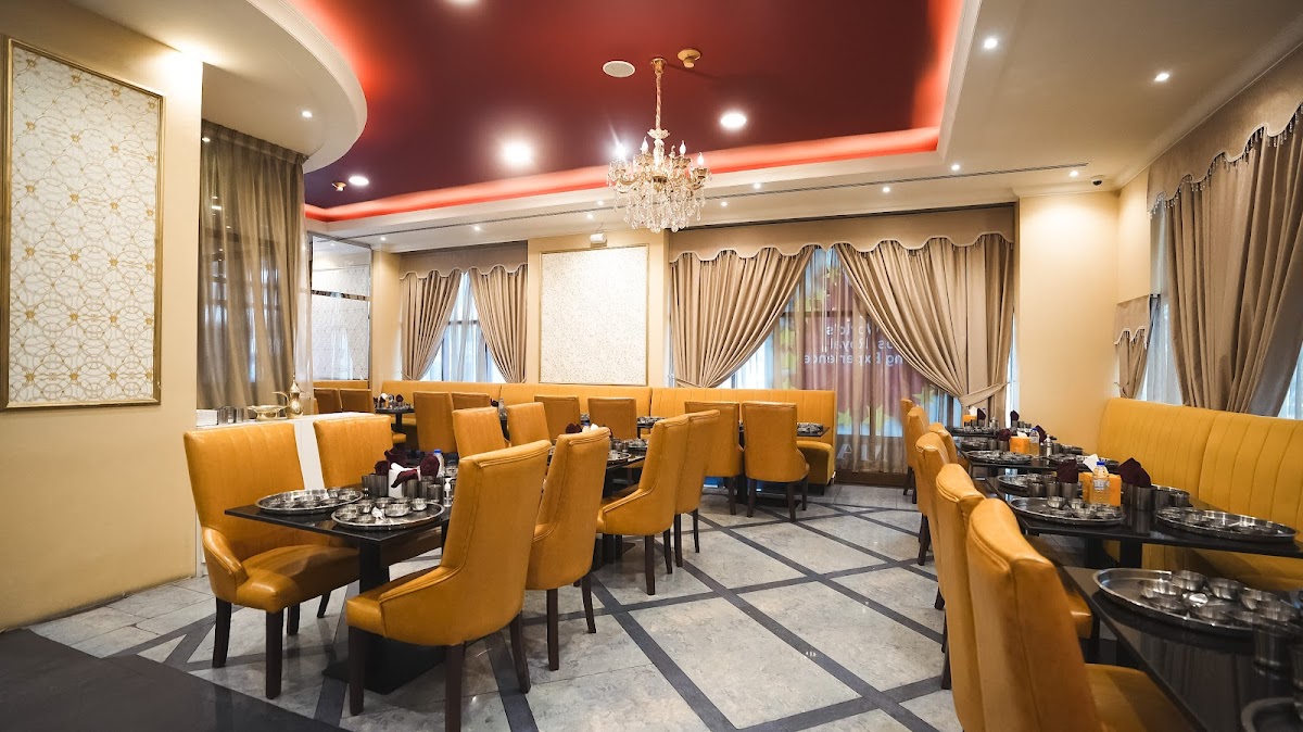 Raj Mahal Restaurant