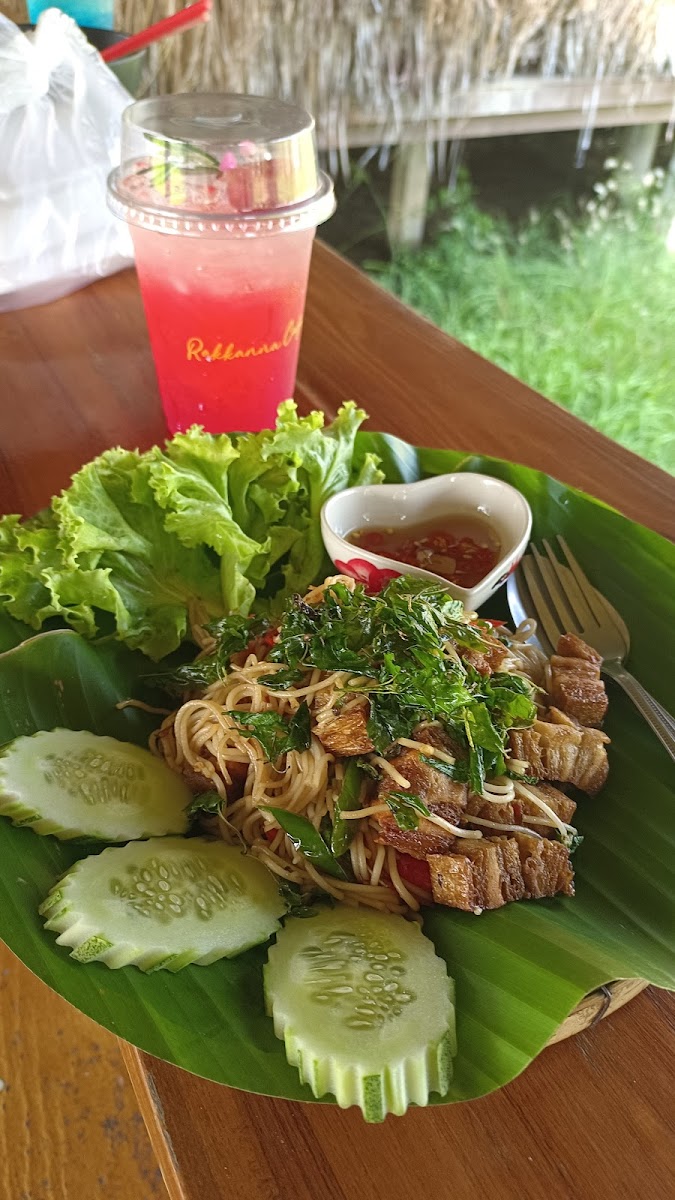 Rakkanna Noodle & Café Kanchanaburi-4