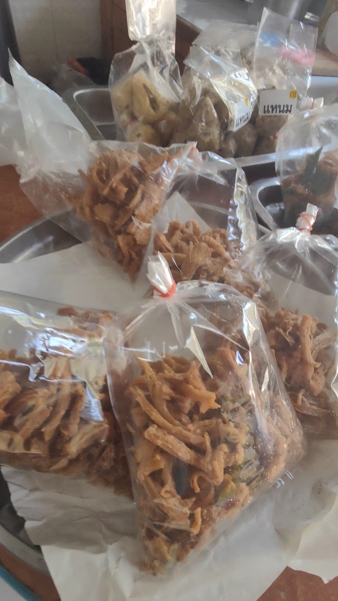 Ranahat Je Vegan Restaurant-2