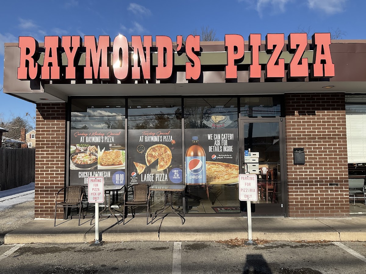 Raymond's Pizza-3
