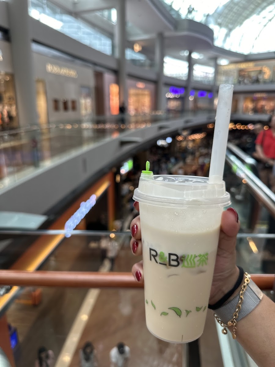 R&b Tea-8