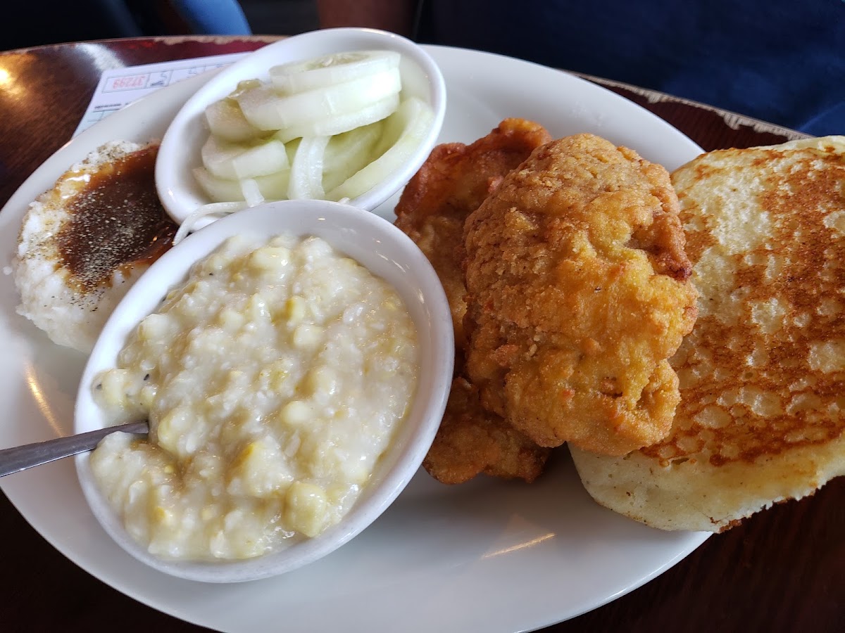 Red Rooster Cafe-7