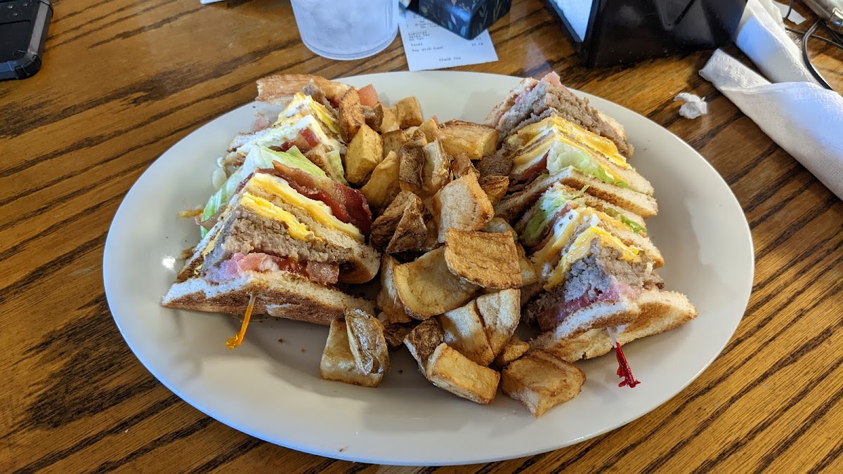 Red Rooster Cafe-9