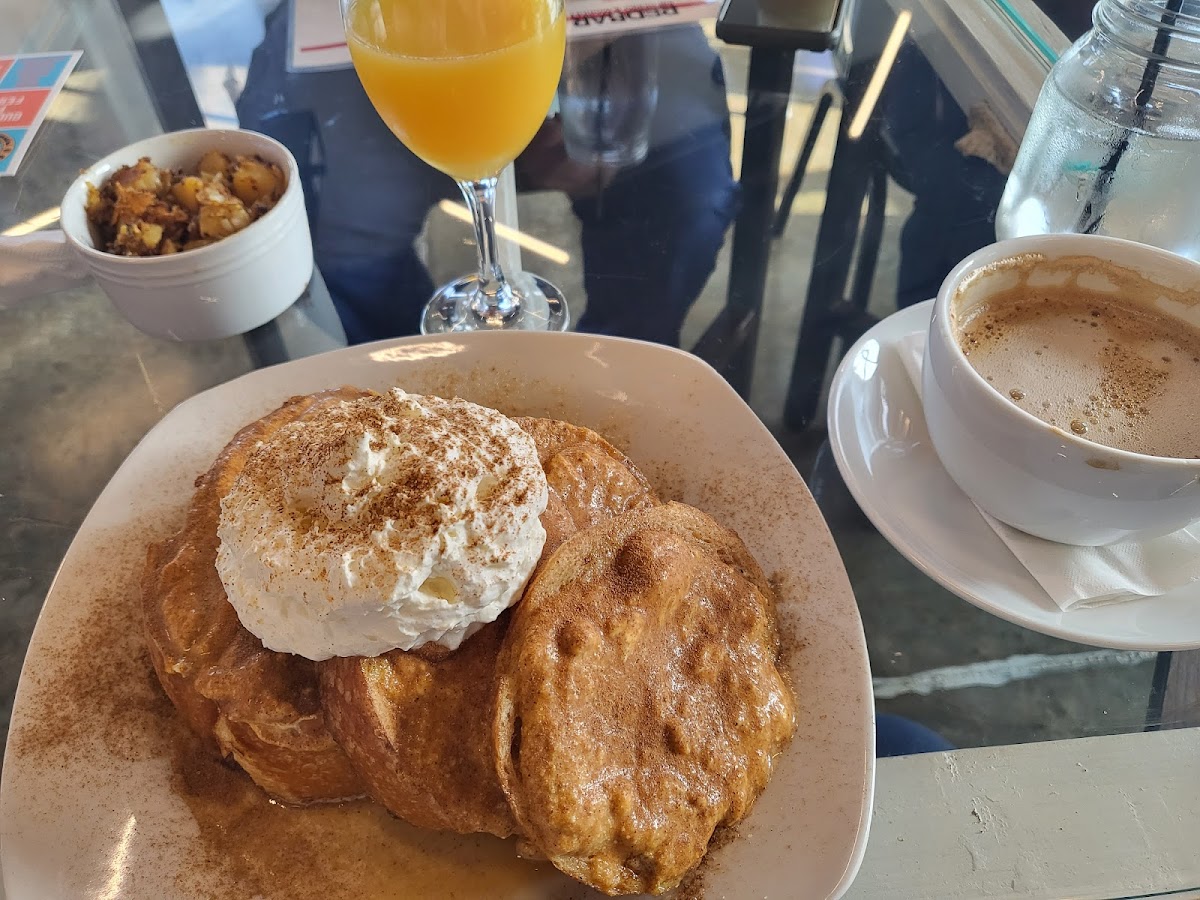 Redbar Espresso & Market Llc-10