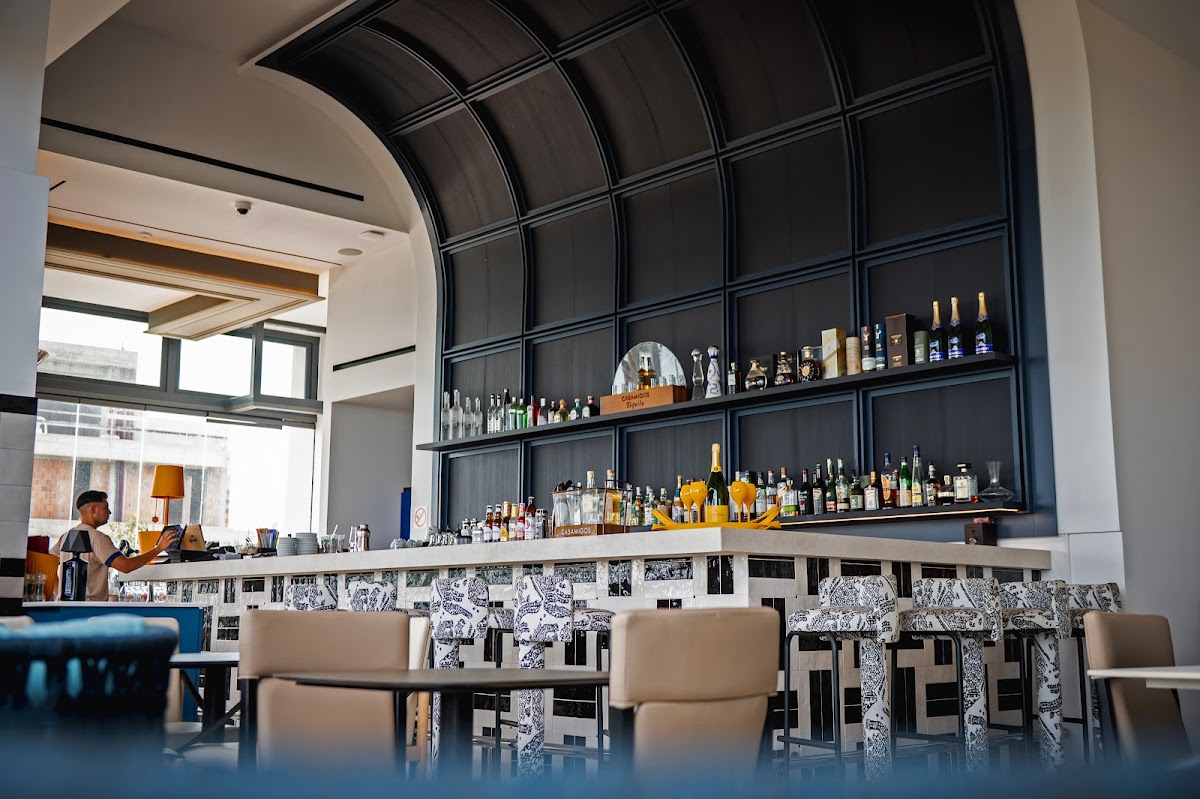 Regatta All Day Beach Lounge