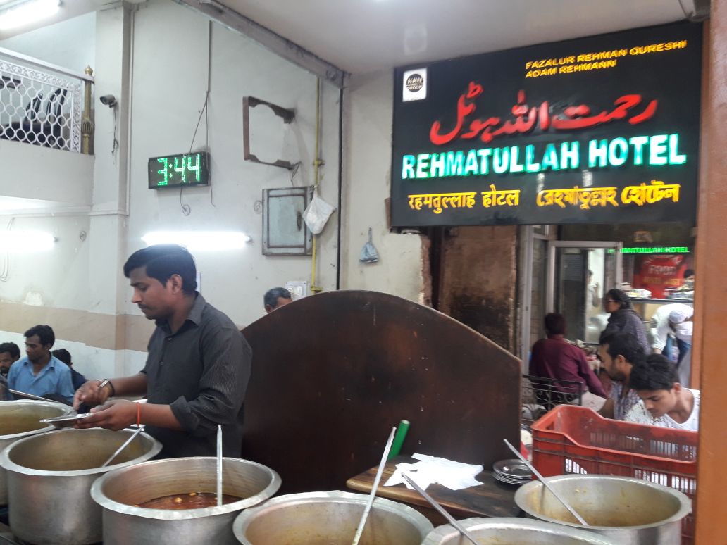 Rehmatullah Hotel-4