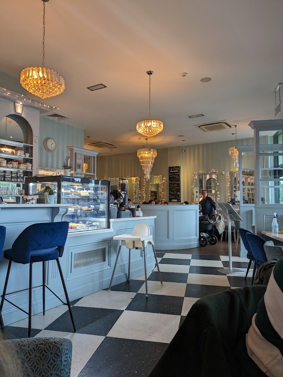 Relish Cafe & Foodhall-3