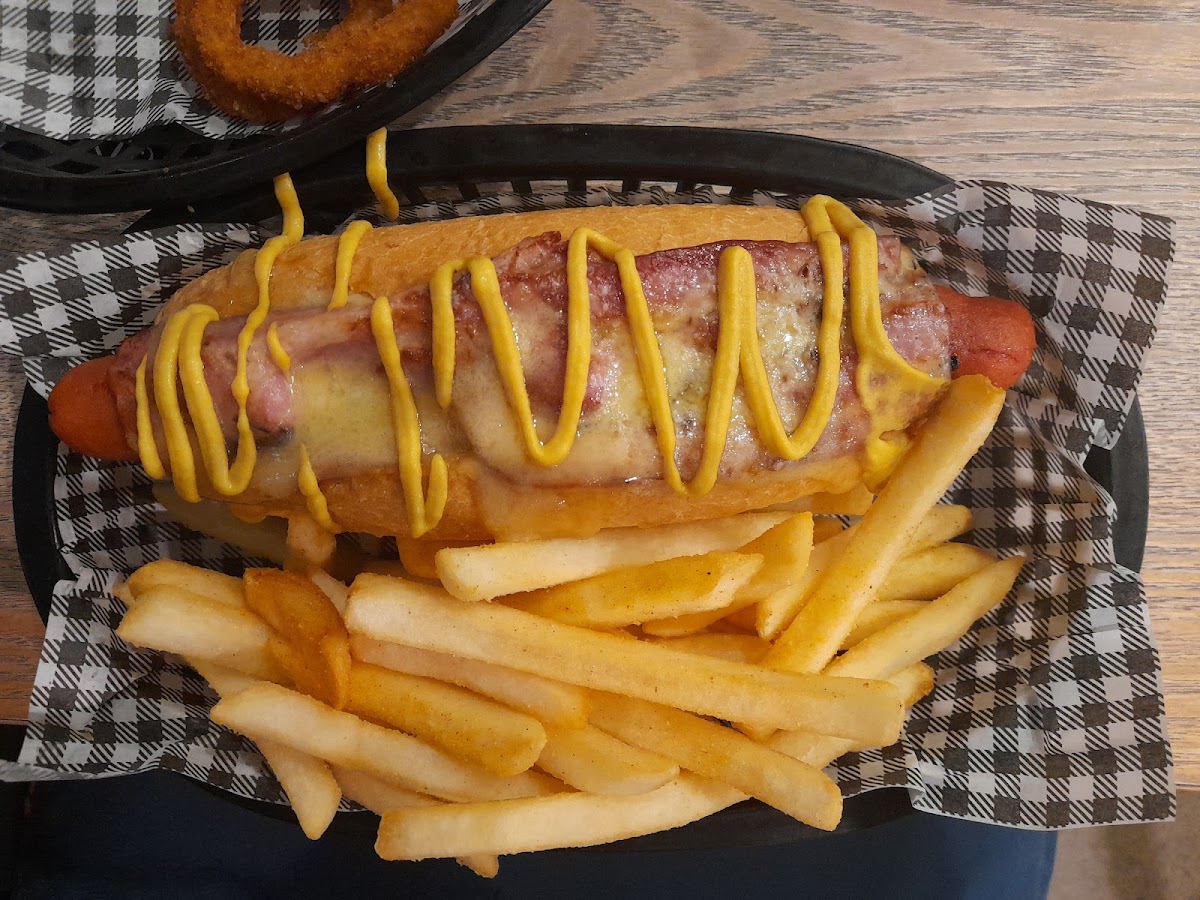 Relish On Main-4