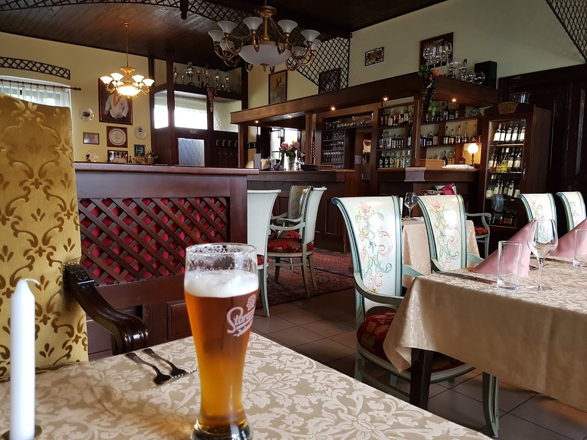 Restaurace A Penzion U Sapíků-3