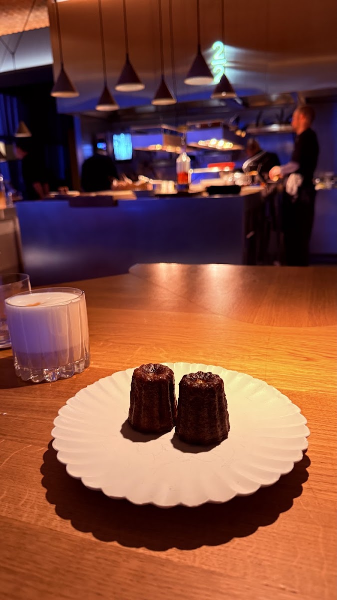 Restaurant 212-4