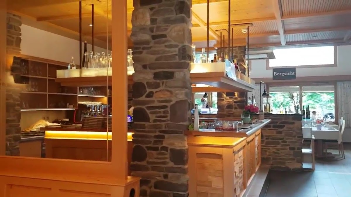 Restaurant Alpenresort Eienwäldli-2
