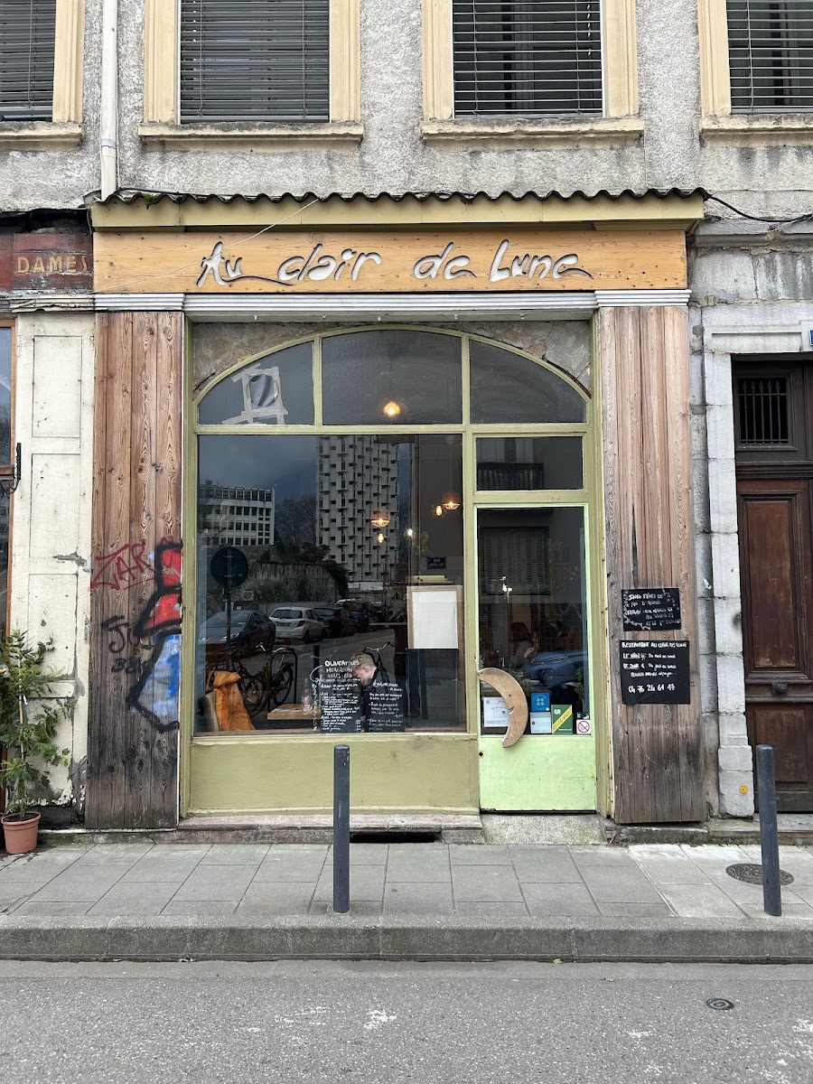 Restaurant Au Clair De Lune-2