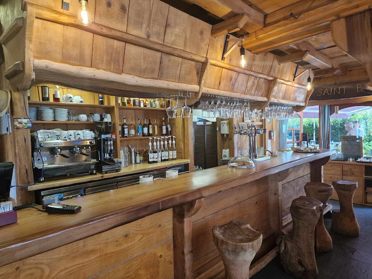 Restaurant Bar Le Saint Bernard