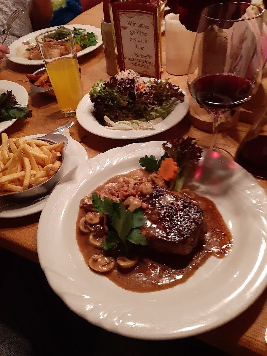Restaurant Cafe Schreinerstube Obermaiselstein-8