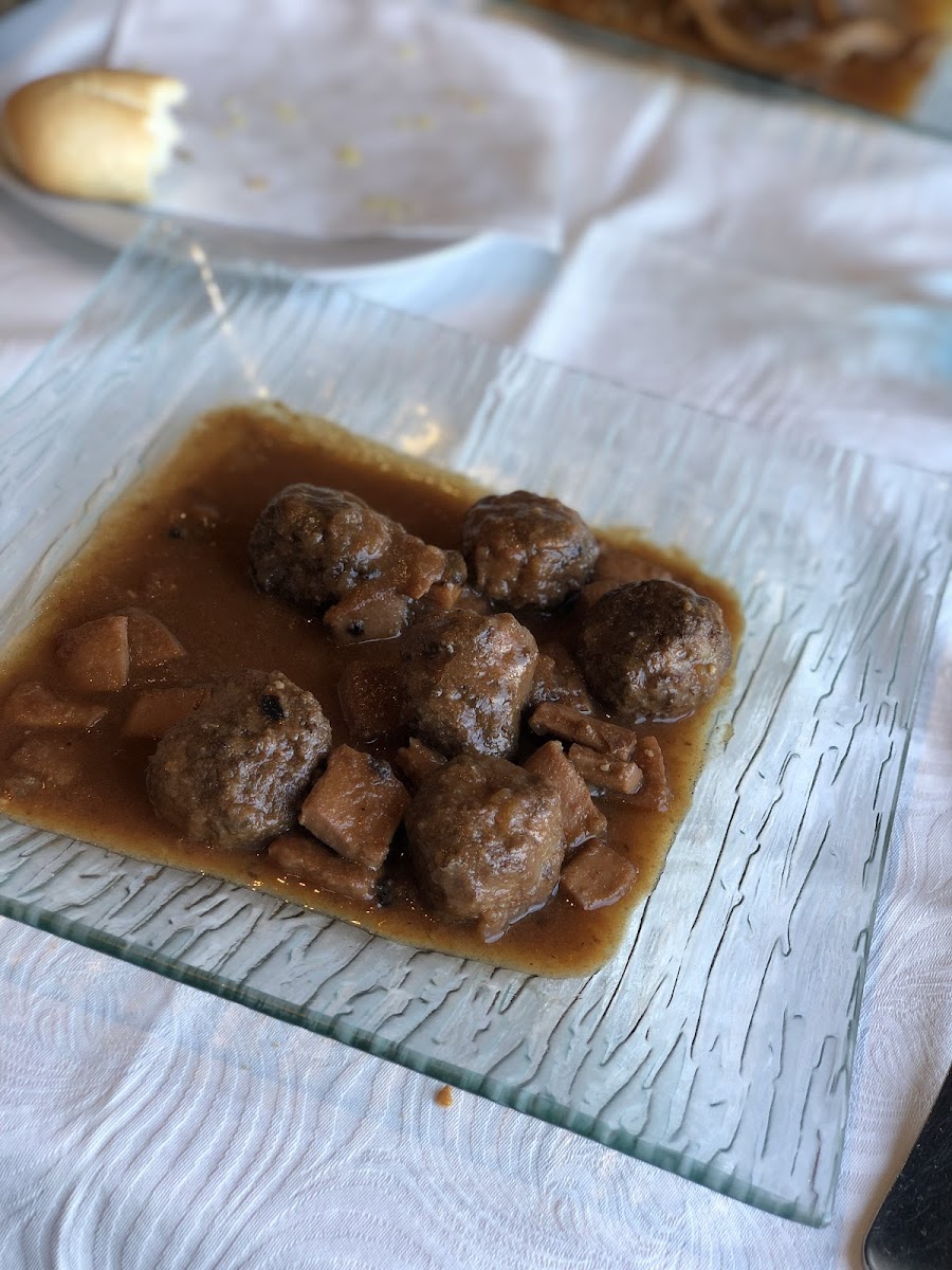 Restaurant Del Monestir De Sant Pere De Rodes-6