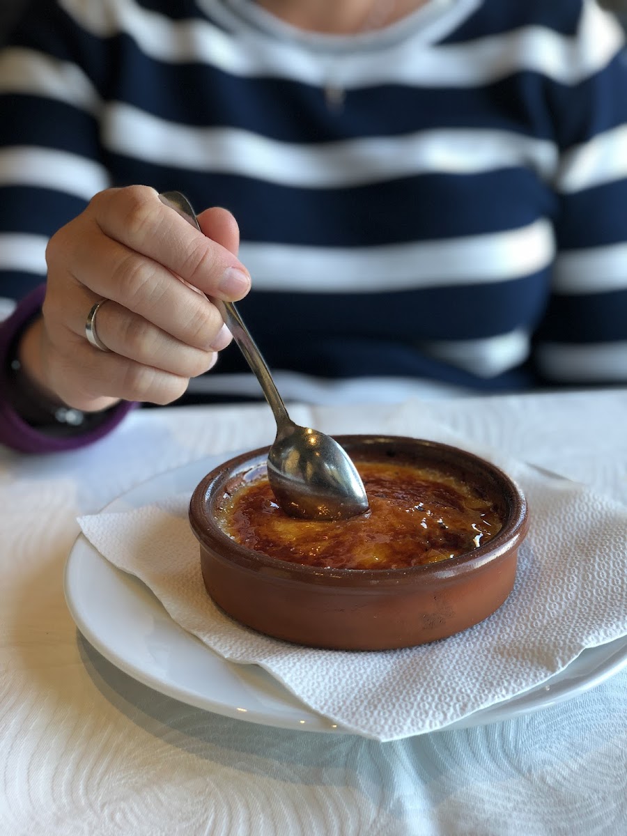 Restaurant Del Monestir De Sant Pere De Rodes-8