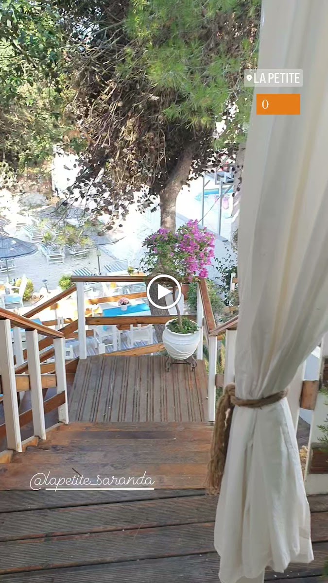 Restaurant La Petite-2