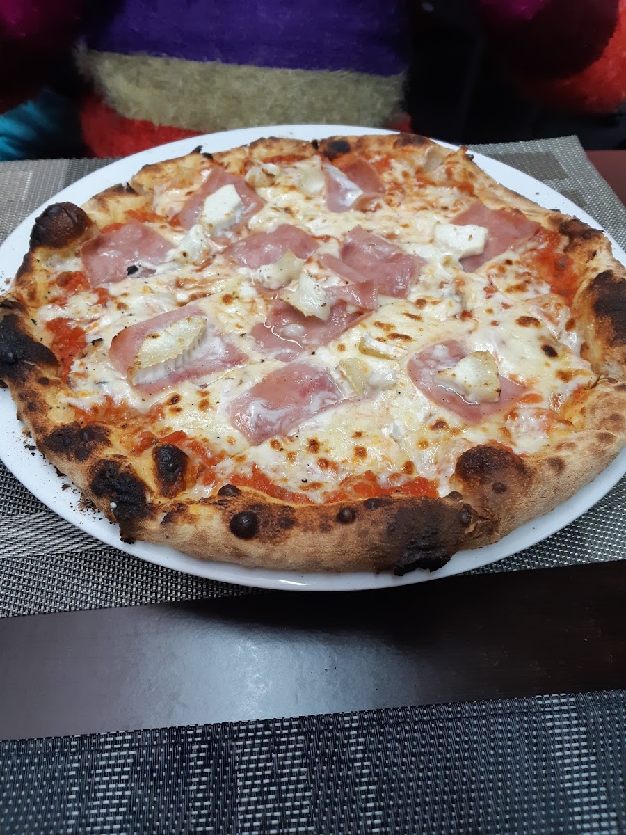 Restaurant Pizza Delice-10