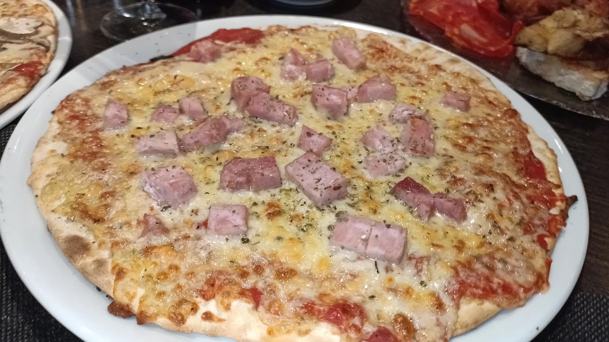 Restaurant Pizzeria Creperia La Di Roma-2