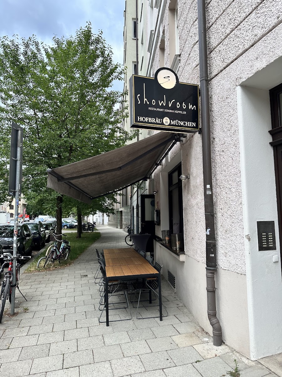 Restaurant Showroom