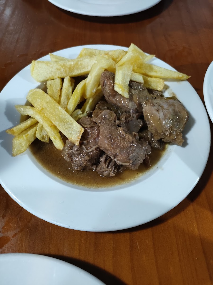 Restaurante Casa A'poliña Calviño-3