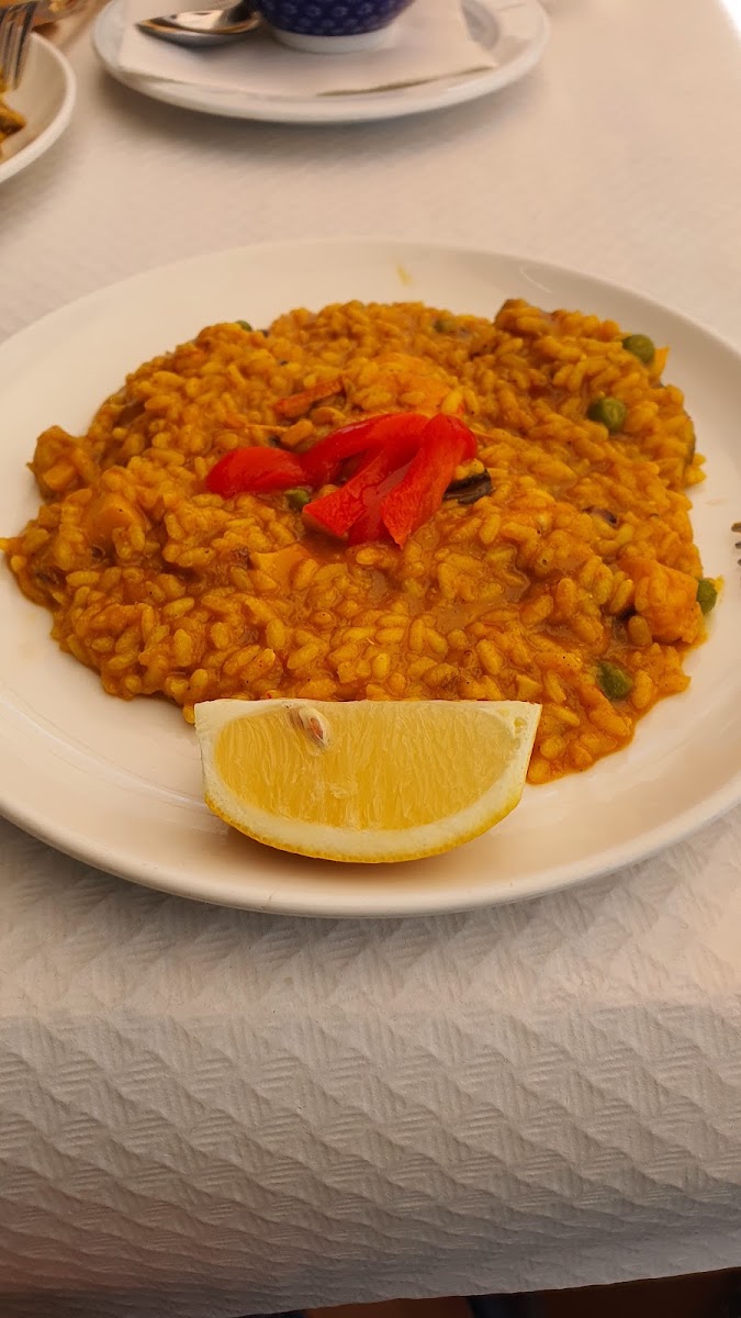 Restaurante Casa Manolo Fuguilla Conil ( Paseo Marítimo).-4