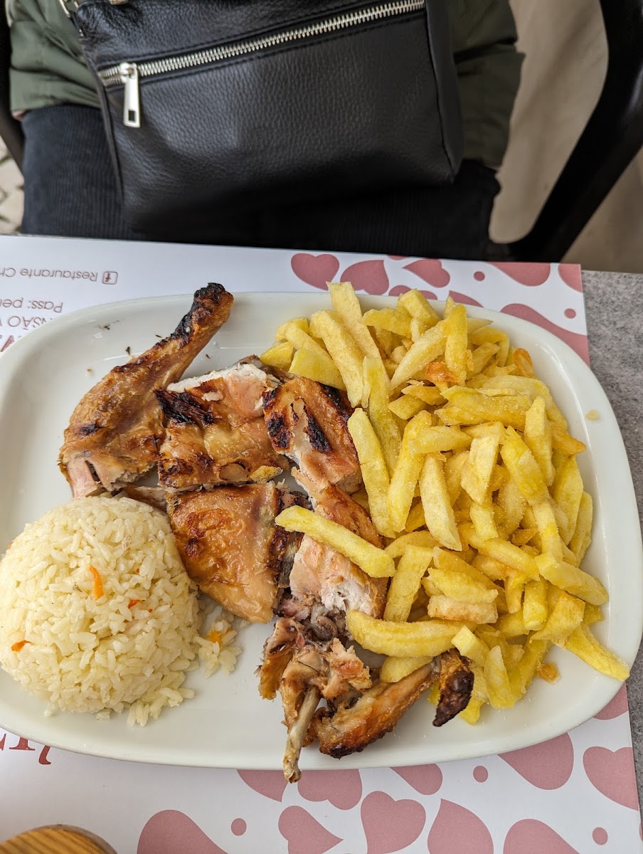 Restaurante Churrasqueria Vitoria-3