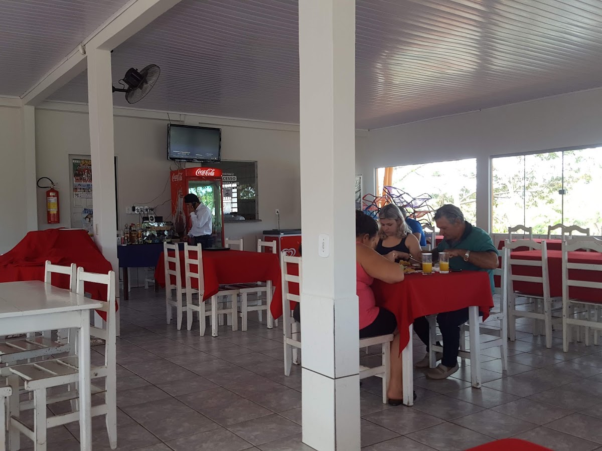 Restaurante E Peixaria Beira Rio