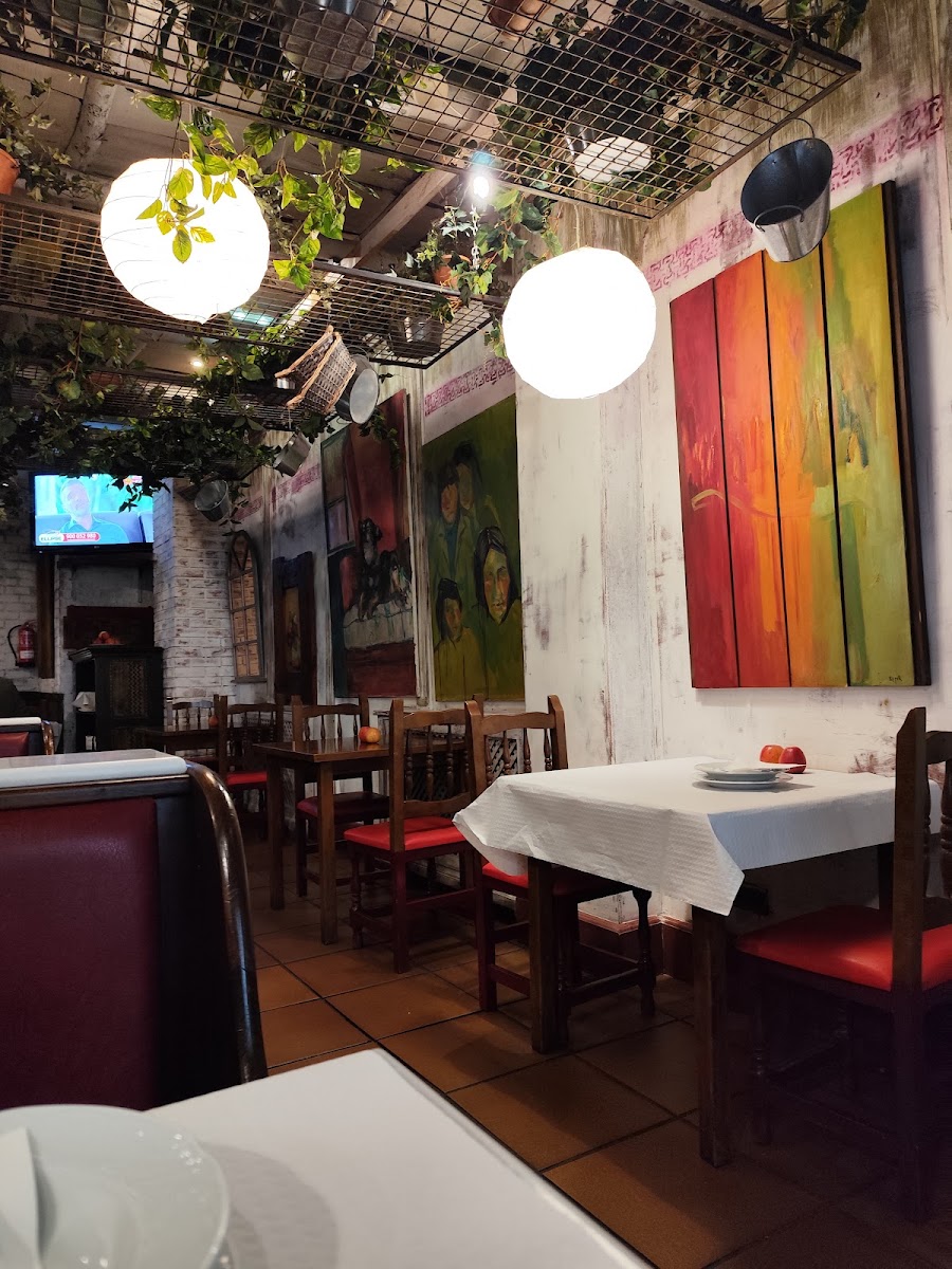 Restaurante La Cuadra De Antón-3