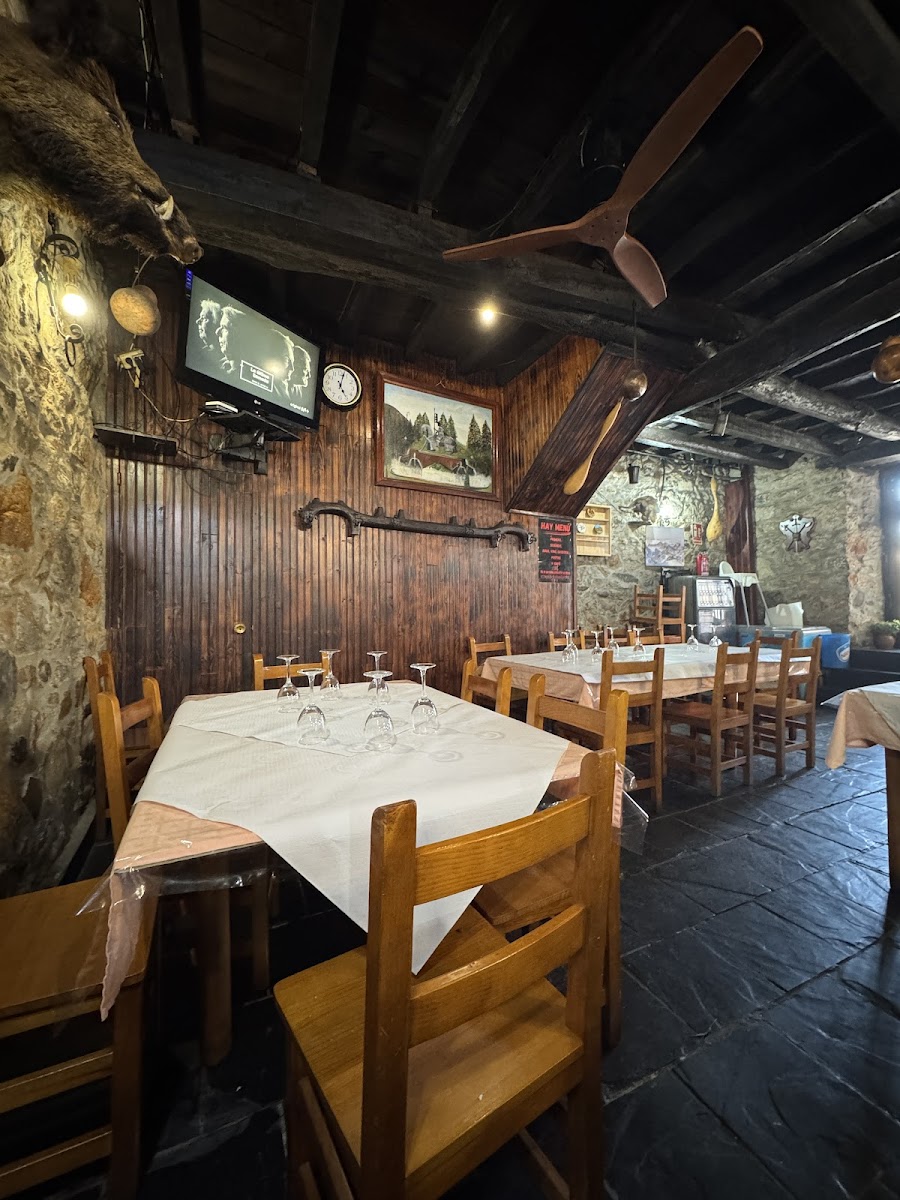 Restaurante Meson El Lago