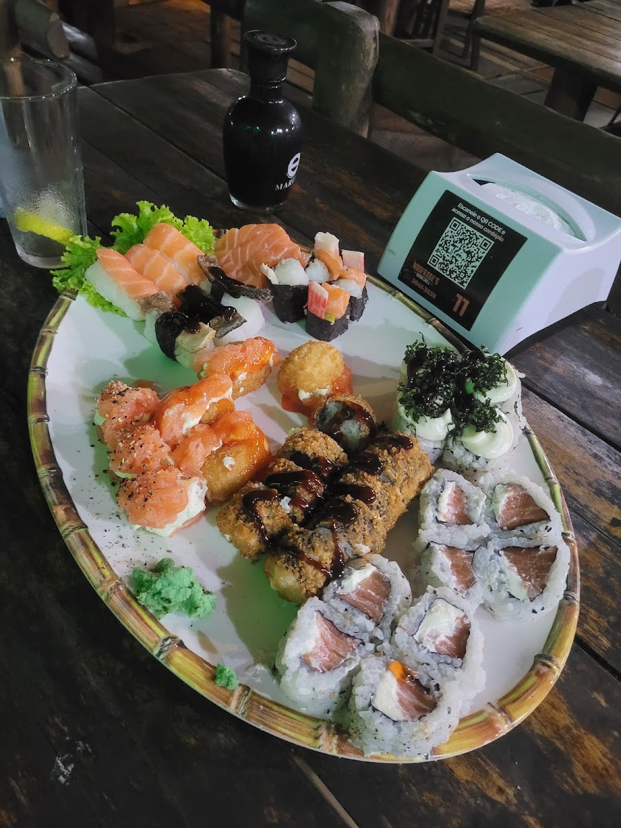 Restaurante Nosfrades Sushi Grill-4