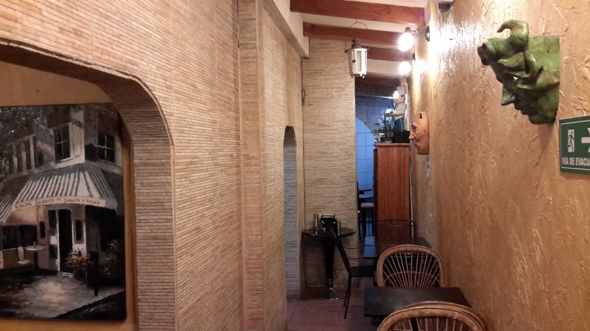 Restaurante Rincon Secreto De Juanita Y Pedro-4