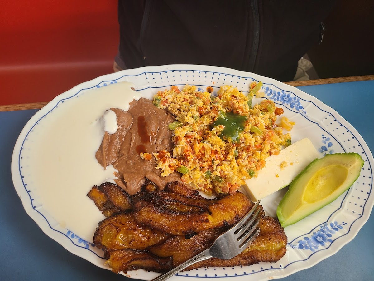 Restaurante Salvadoreño Norita-4