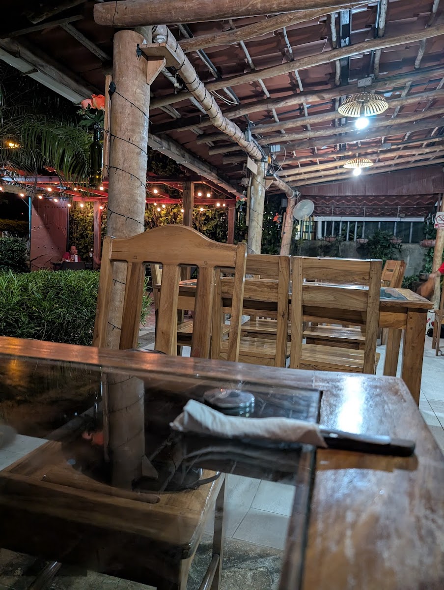 Restaurante Y Bar Fiori's