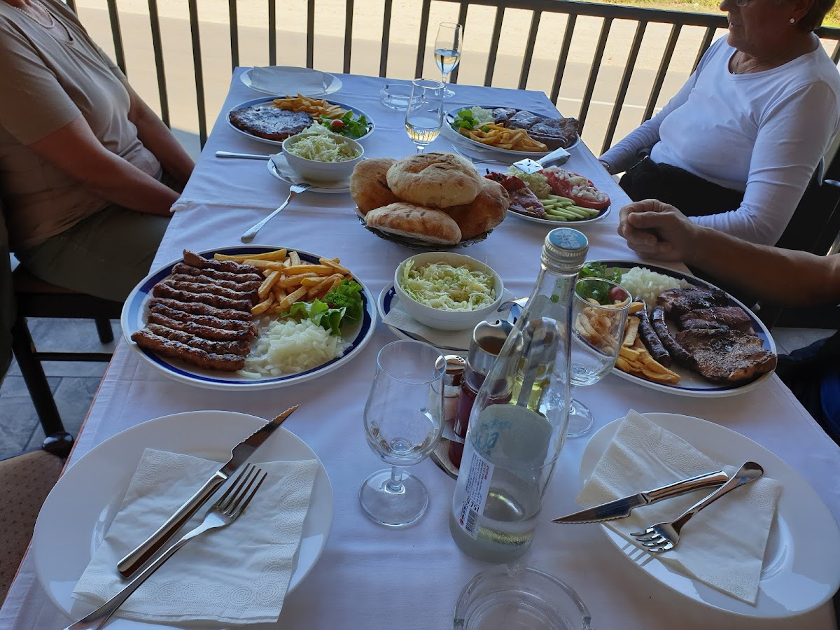 Restoran Rujna Zora-9