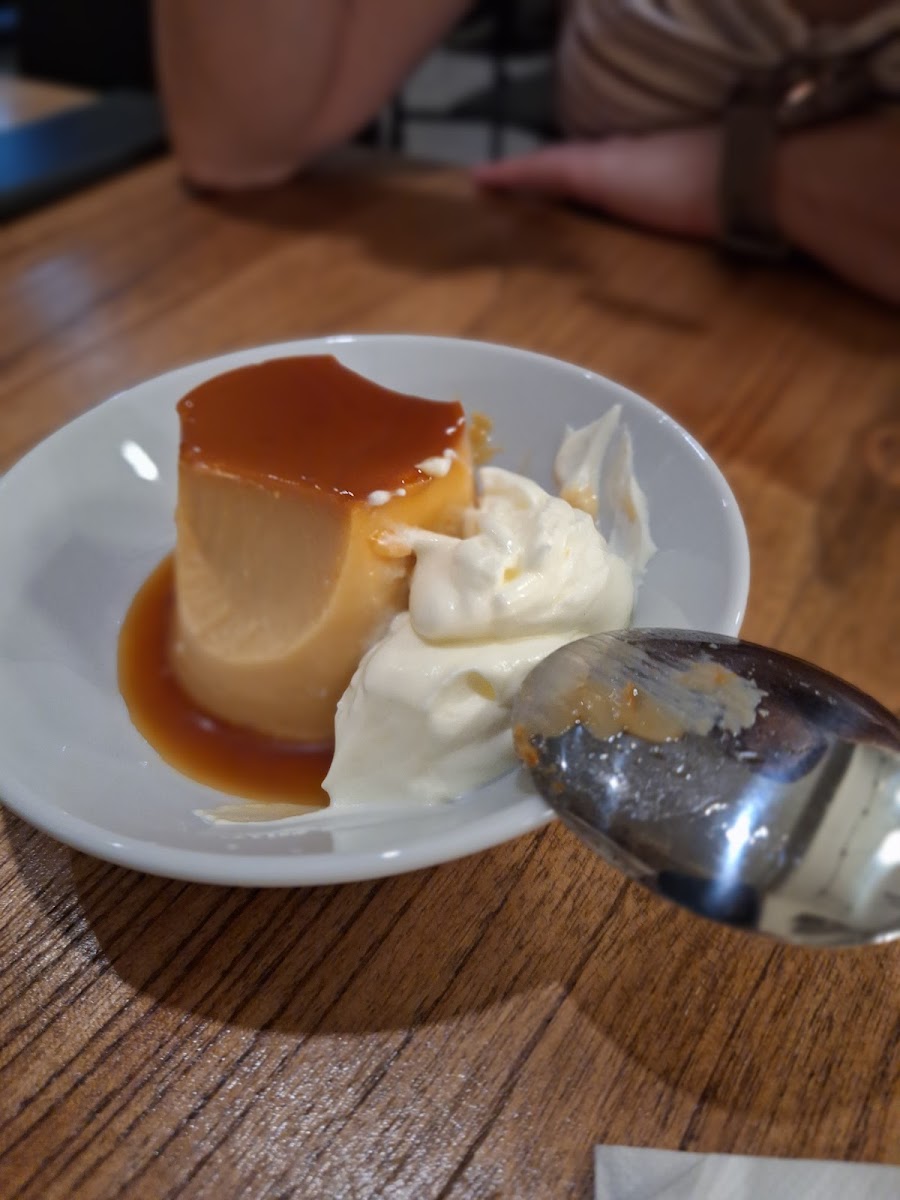 Reviro Restaurant-5
