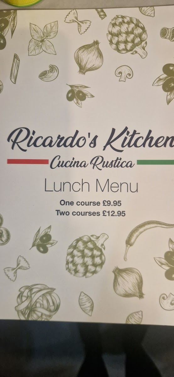 Menu Ricardo's Kitchen-9
