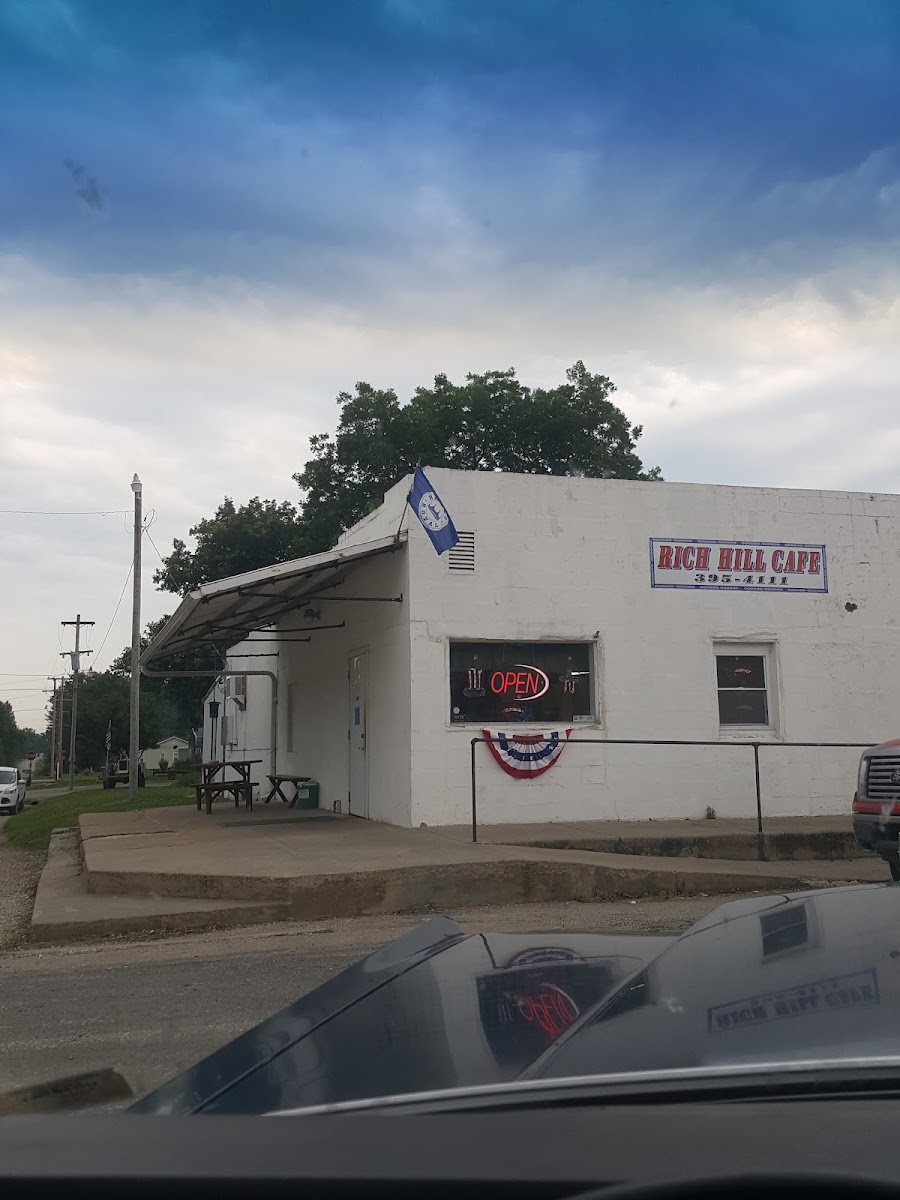 Rich Hill Cafe-4