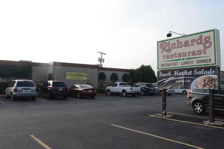 Richards Restaurant - Decatur,in-3