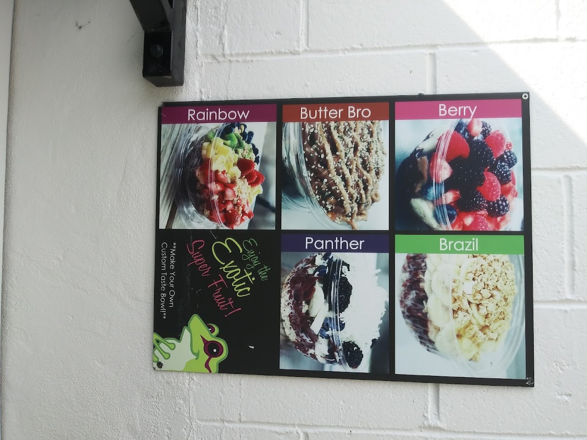 Menu Rico's Acai-8