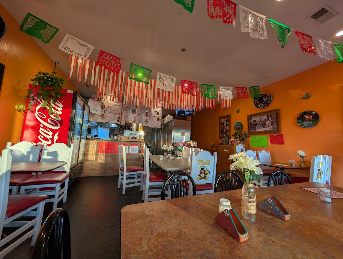 Rico's Tacos La Comadre