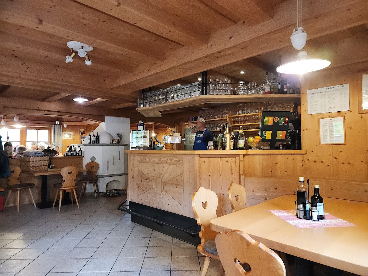 Rifugio Halslhütte