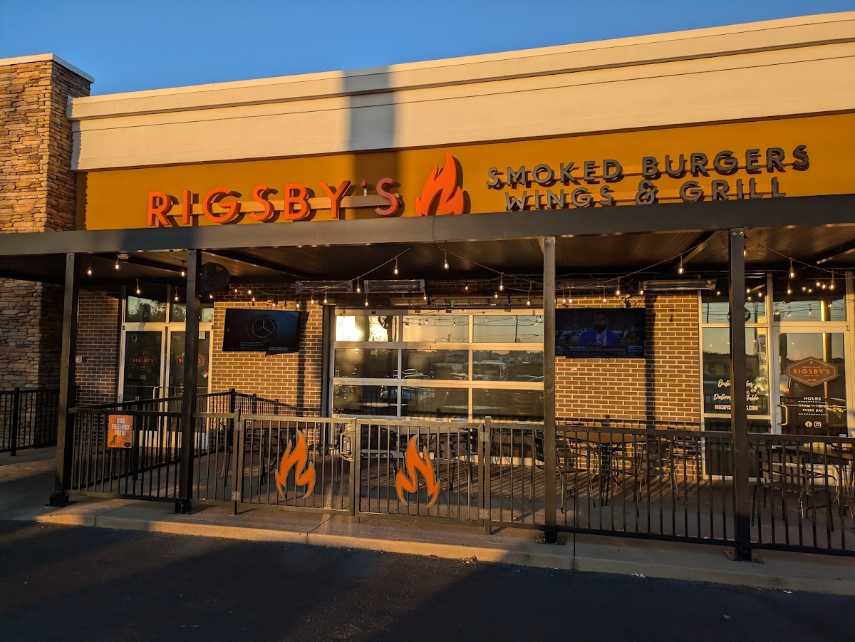 Rigsby's Smoked Burgers, Wings & Grill