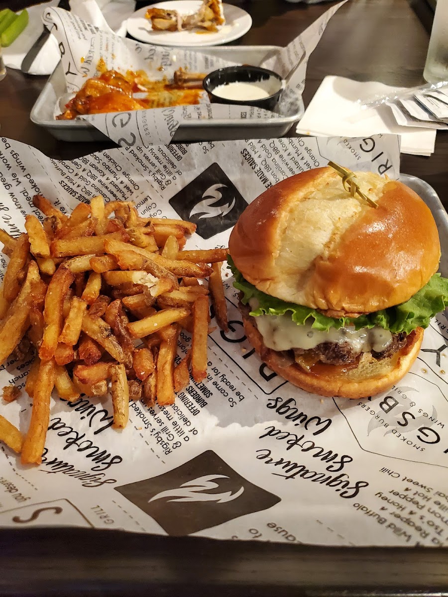 Rigsby's Smoked Burgers, Wings & Grill-8